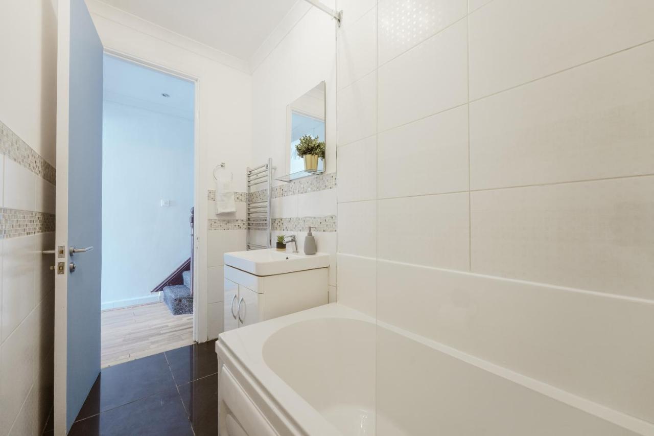 Great Rooms In Stepney Green Station - 12 Londen Buitenkant foto