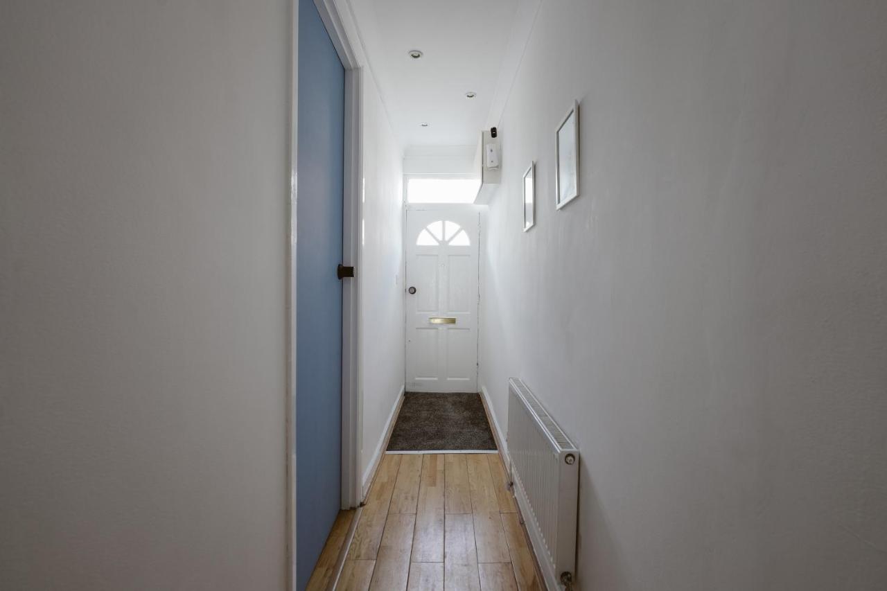 Great Rooms In Stepney Green Station - 12 Londen Buitenkant foto