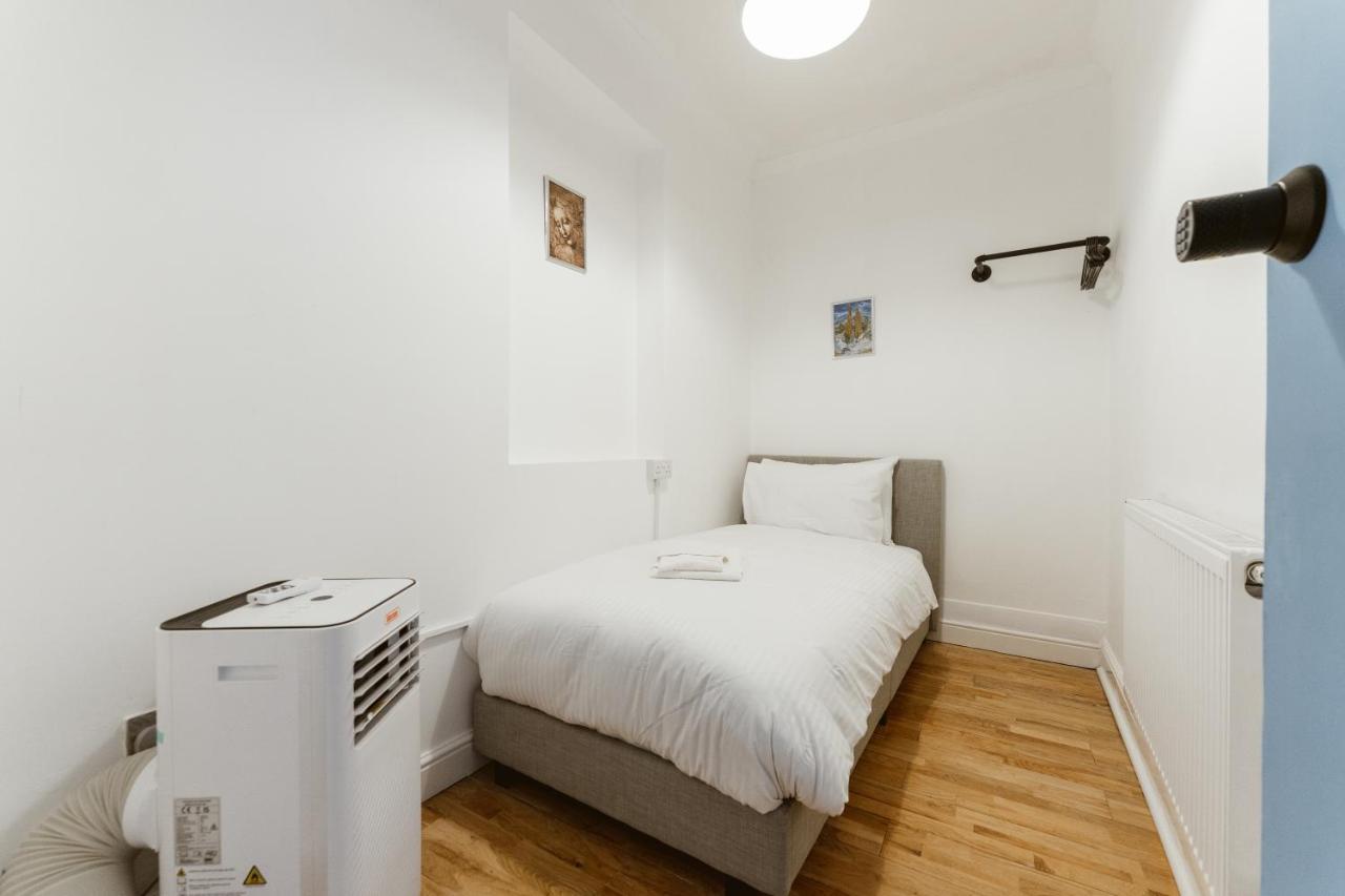 Great Rooms In Stepney Green Station - 12 Londen Buitenkant foto